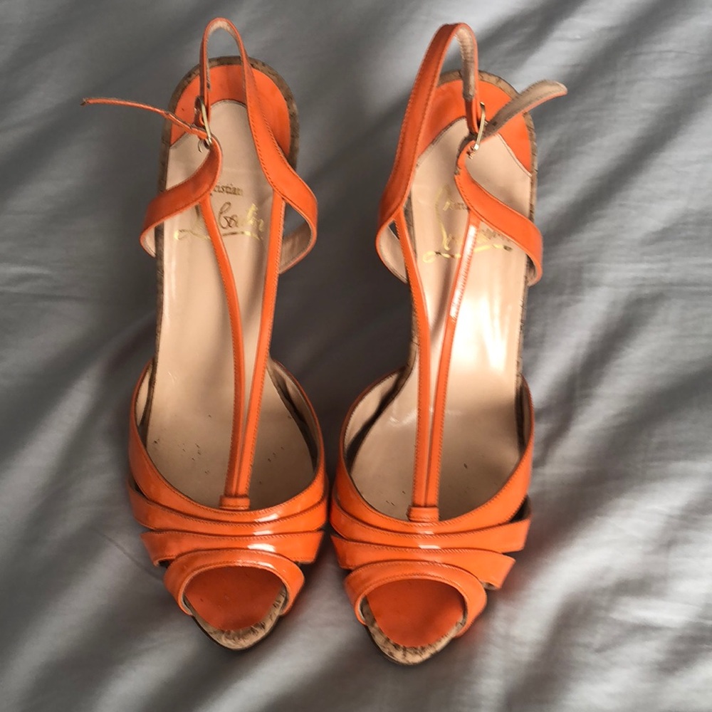 Strappy sandals